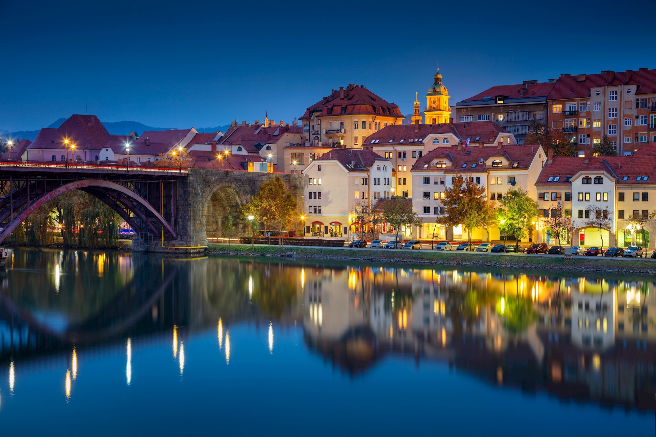 10th INTERNATIONAL SCIENTIFIC CONFERENCE (ISC)​ - Sustainable Governance and Management:  Navigating the ESG and AI Transformation